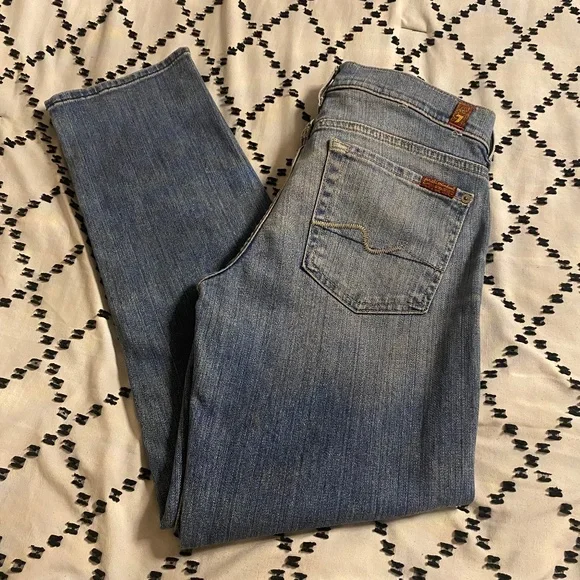 Jeans - Picture 1 of 3